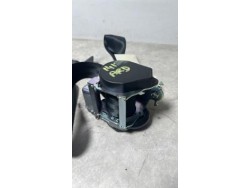 Ceinture arriere droit...