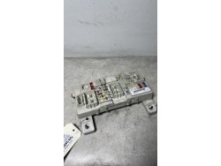 Porte fusible FORD FOCUS 2...