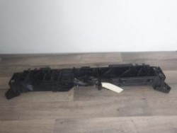 Traverse superieure RENAULT...