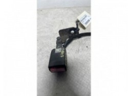 Attache ceinture arriere...