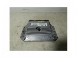 Calculateur moteur RENAULT...