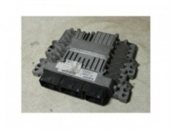 Calculateur moteur RENAULT...