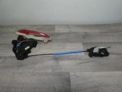 Serrure avant droit KIA RIO...