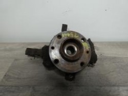 Fusee avant gauche RENAULT...