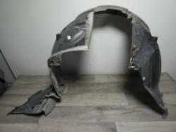 Pare boue avant droit DACIA...