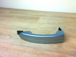 Poignee porte arriere droit...