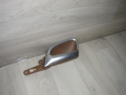 Poignee interieur avant...