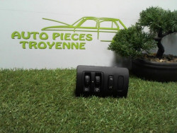 Bouton/Interrupteur RENAULT...