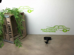 Charniere de porte avant...