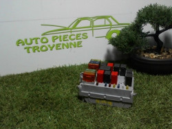 Porte fusible FIAT PUNTO 2...