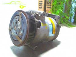 Compresseur clim RENAULT...