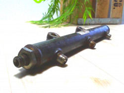 Rampe injection PEUGEOT 407...