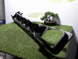 Support de pare chocs...