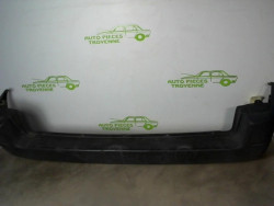 Pare choc arriere PEUGEOT...