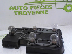 Platine feu arriere gauche...