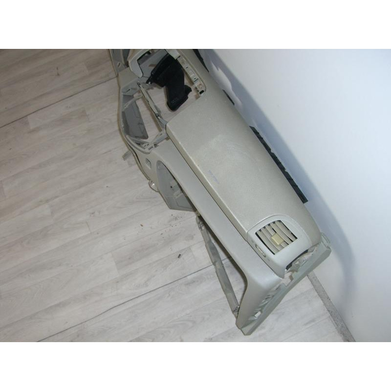 Tableau de bord NISSAN MICRA 3 PHASE 1 d’occasion