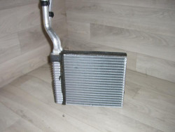 Radiateur chauffage FORD...
