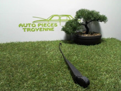 Bras essuie glace arriere...