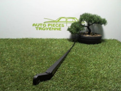 Bras essuie glace avant...