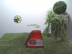 Feu arriere secondaire...