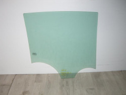 Vitre arriere gauche...