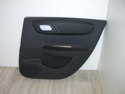 Panneau de porte arriere...