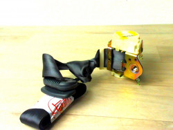 Ceinture arriere centrale...