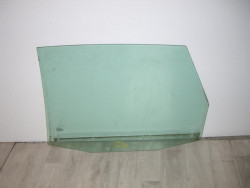 Vitre arriere droit AUDI A3...
