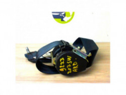 Ceinture arriere droit...