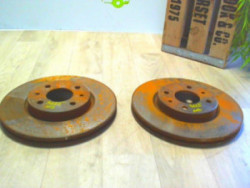 Paire de disques avant...