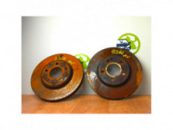 Paire de disques avant...