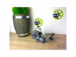 Moteur essuie glace avant...