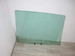 Vitre arriere gauche...